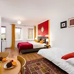 Apartment Sleepway - Orient Dream Poznan
